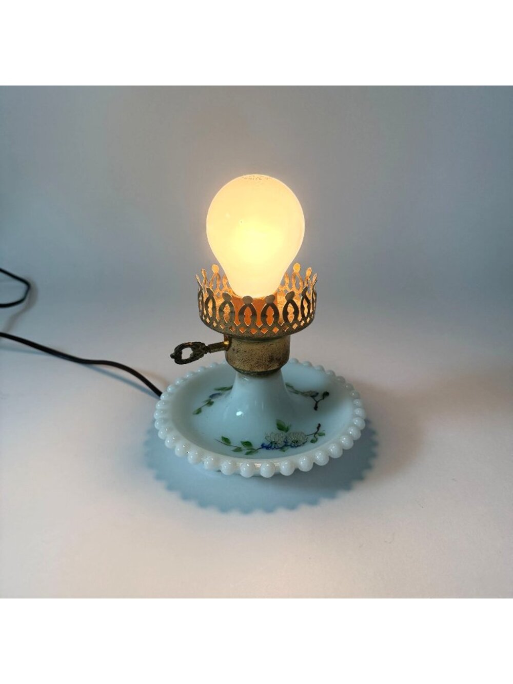 Vintage Electric Milk Glass Lamp Floral Design Metal Crown Accent Works No Globe